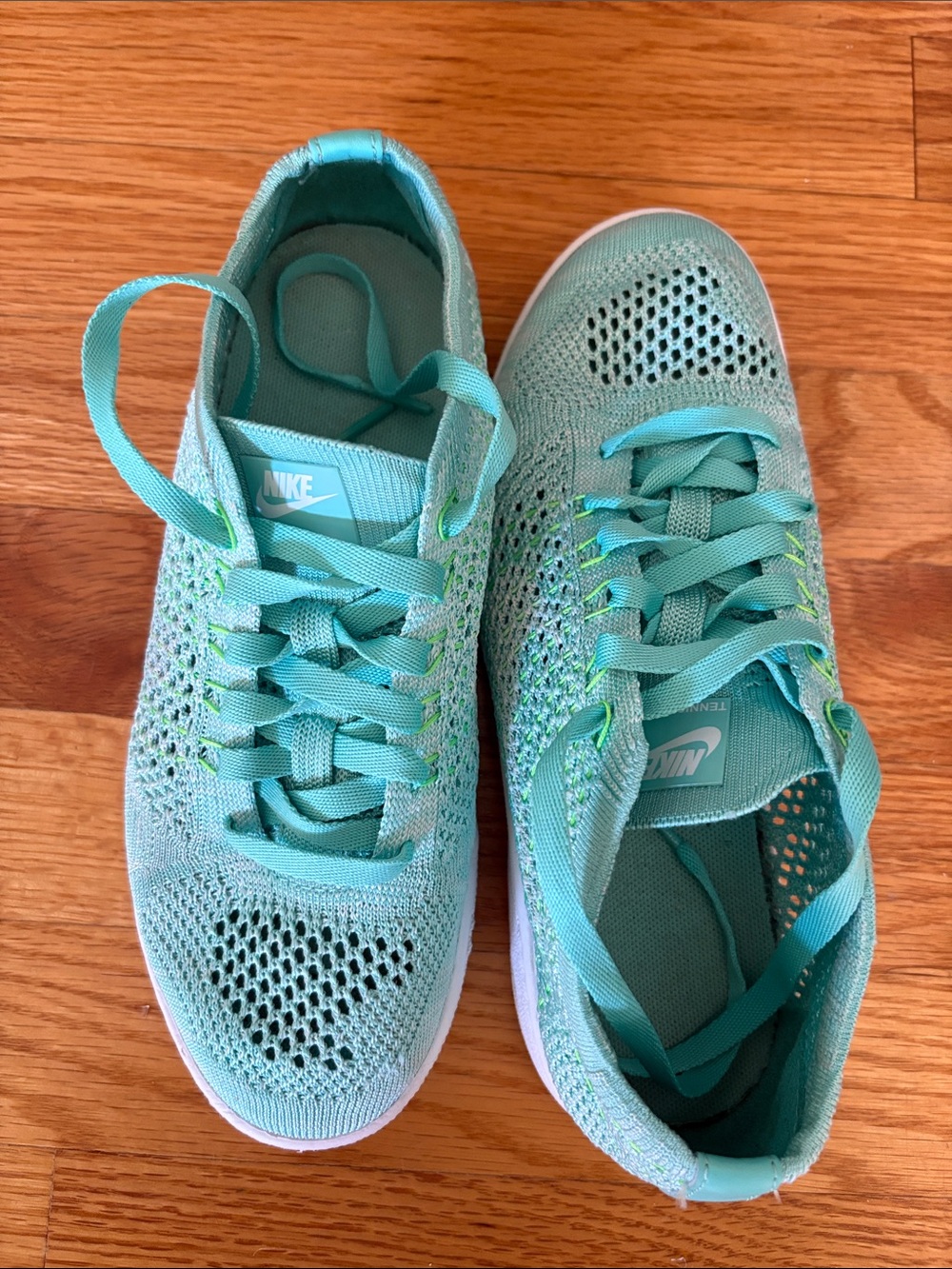Nike Flyknit Classic Ultra Hyper Turbo Tennis Shoes